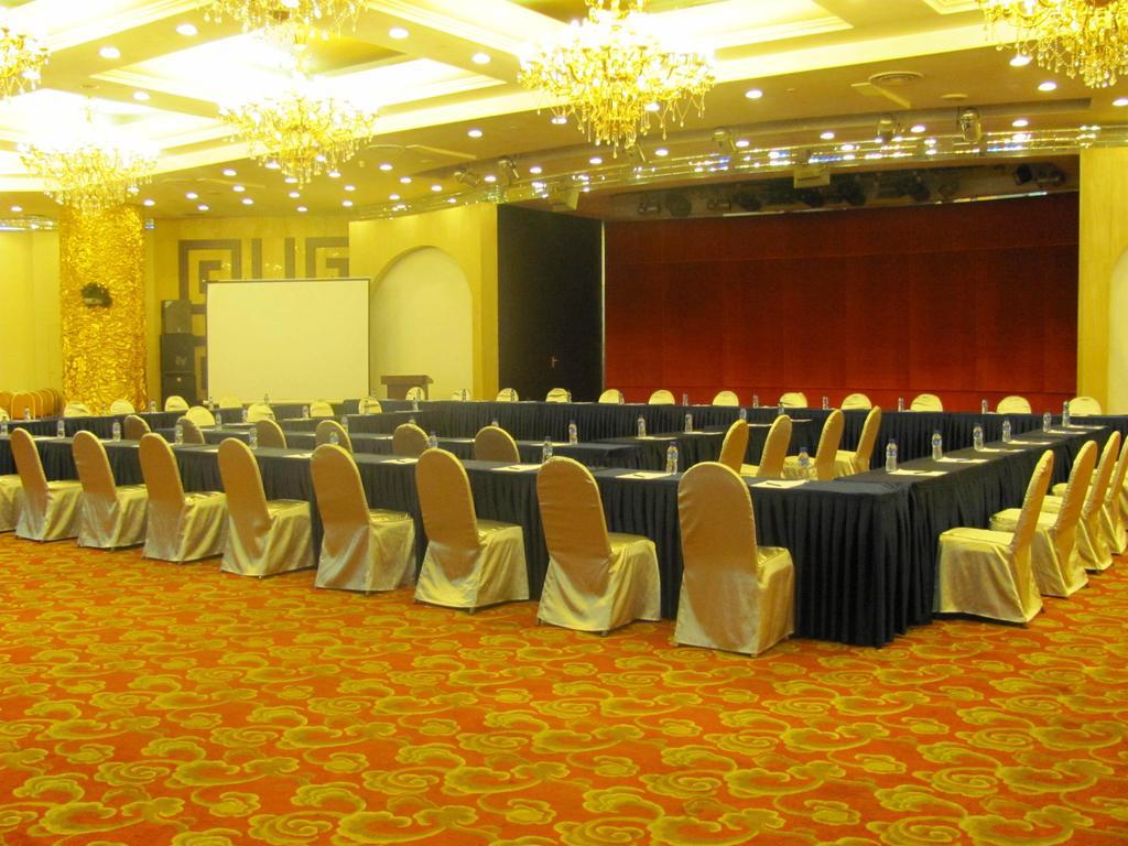 Best Western New Century Hotel Shanghai Exterior foto
